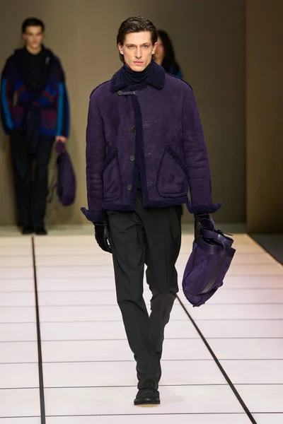 Look 71